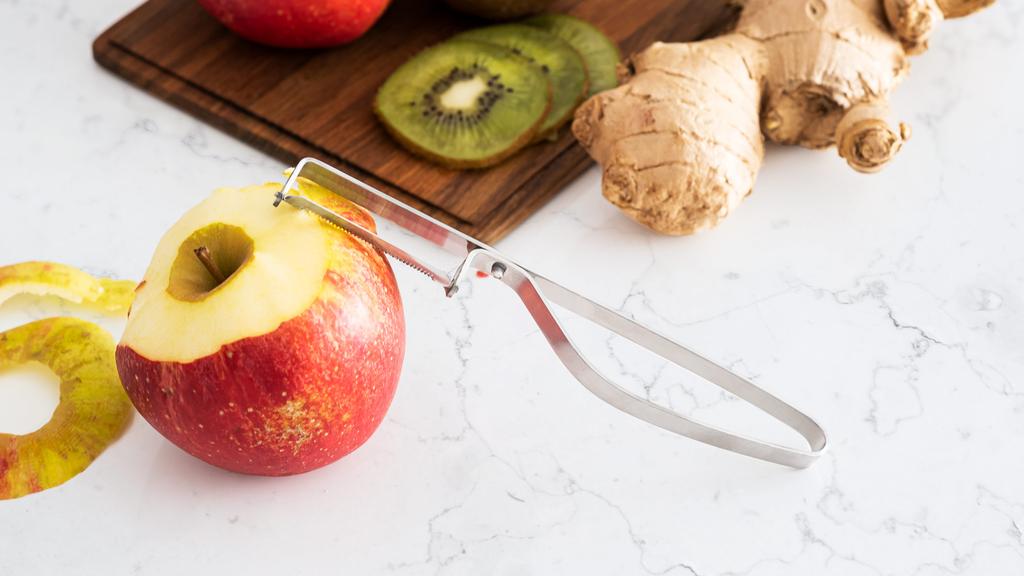 Teesa Stainless Steel Peeler