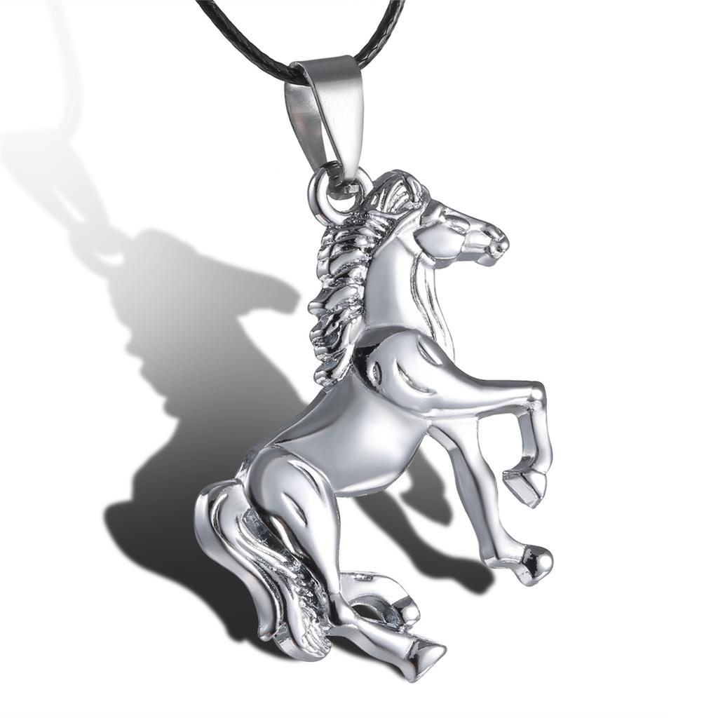 Fashion Cute Animal Horse Pendant Necklace For Women Dainty Silver Color Chain Clothing Costume Jewelry Accessories Wholesale