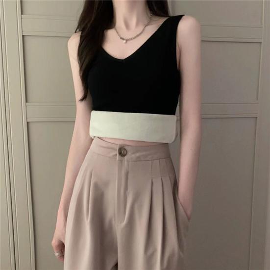 Women Thermal Tank Top V Neck Sleeveless Camisole Base Layer Thickened Fleece Lined Cami Vest Underwear Tops for Winter Cold Weather