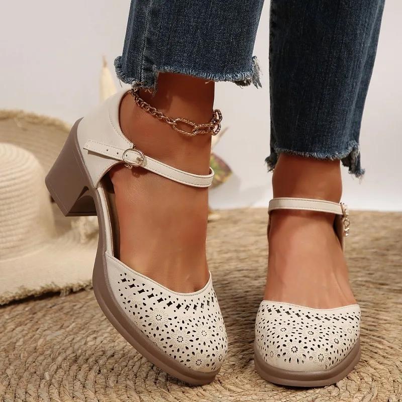 Женские сандалии из высококачественной кожи, удобные летние туфли на высоком каблуке, нескользящие, с перфорацией, большого размера, на платформе