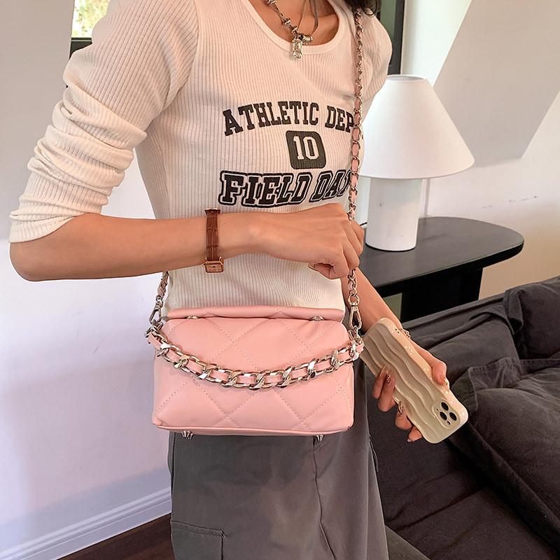 Ielgy All-Match Diamond Chain Shoulder Bag Fashion Simple Cross-Body Small Square Bag