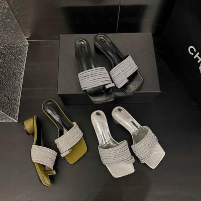 Женская обувь – Сандалии