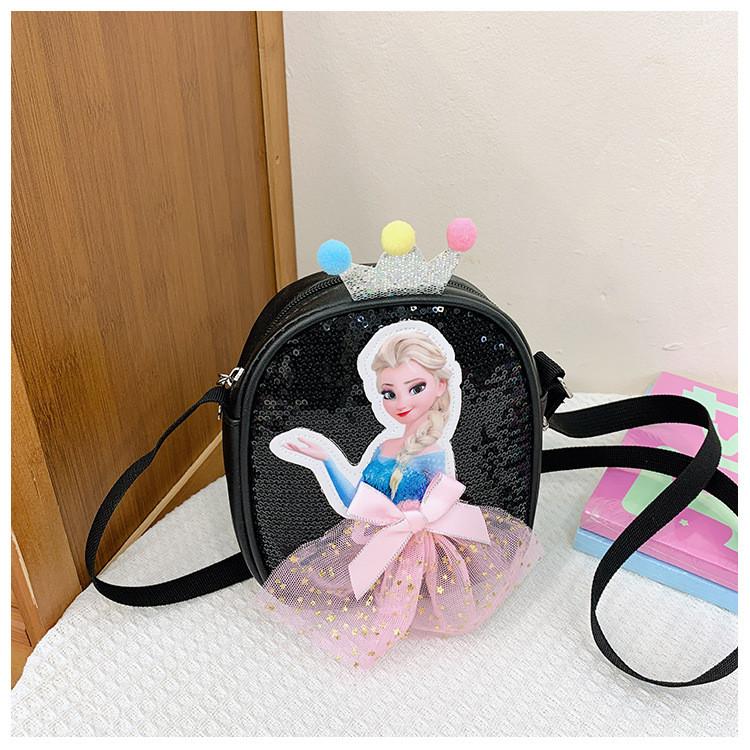 Charming Princess Style Nylon Crossbody Bag For Girls Perfect For Casual Use And Outdoor Adventures In Vibrant Colors