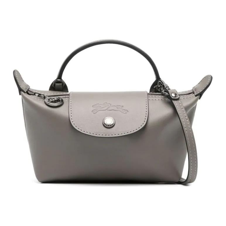 Longchamp Le Pliage Xtra Сумка-кроссбоди мини на плечо женская с тиснением логотипа, регулируемым съемным плечевым ремнем, на кнопке, кожаная 34205987P55