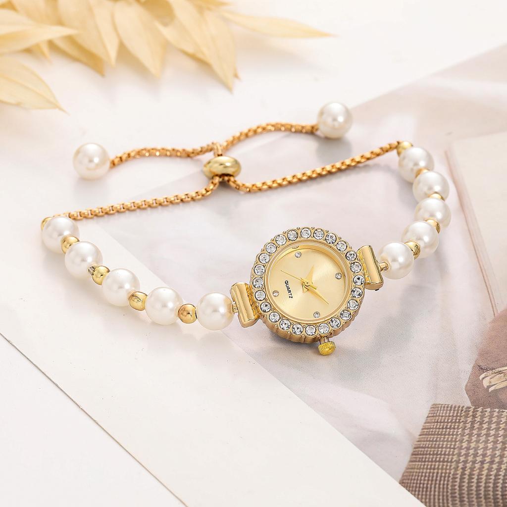 Women Wristwatches Creative Simulation Pearl Beaded Bracelet Watch Rhinestone Round Dial Accessories