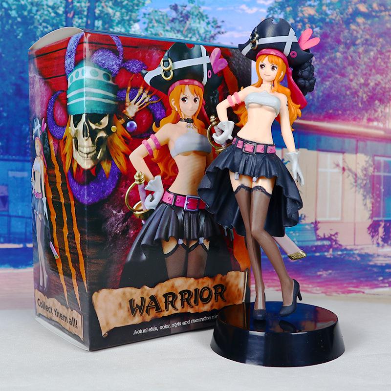 Фигурка Нами Красная Кино-Версия из One Piece - Орнамент Аниме Gear 5 Ника
