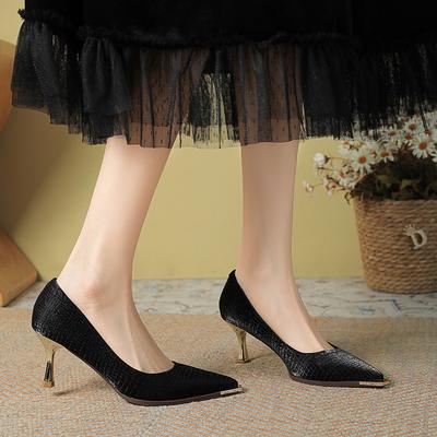 Французские туфли-лодочки на высоком каблуке женские 2025 осенние новые модели с юбками острый носок противоударный тонкий каблук удобные для работы простые одинарные туфли