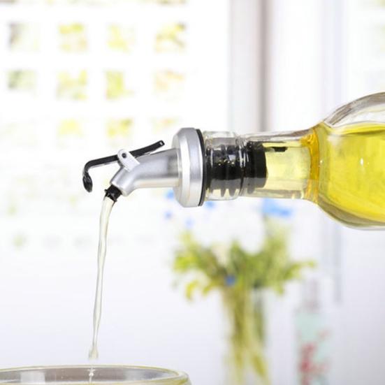 Oil Sauce Vinegar Bottle Flip Cap Stopper Dispenser Pourer Faucet Kitchen Tool