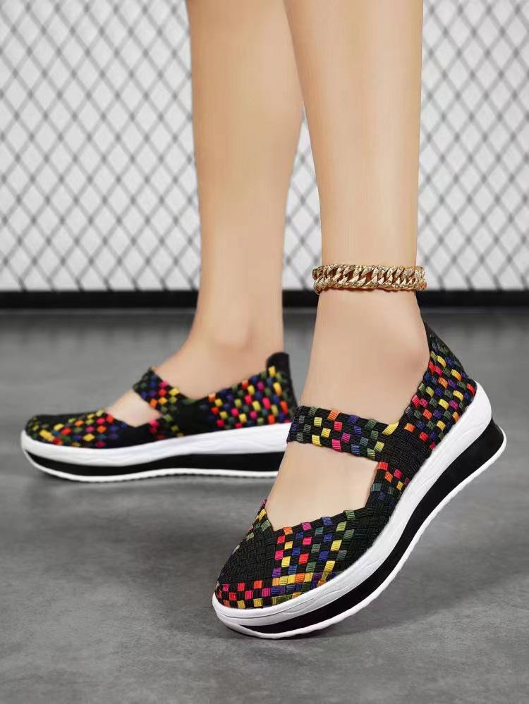 Большие легкие плетеные босоножки на танкетке с открытым носком для женщин