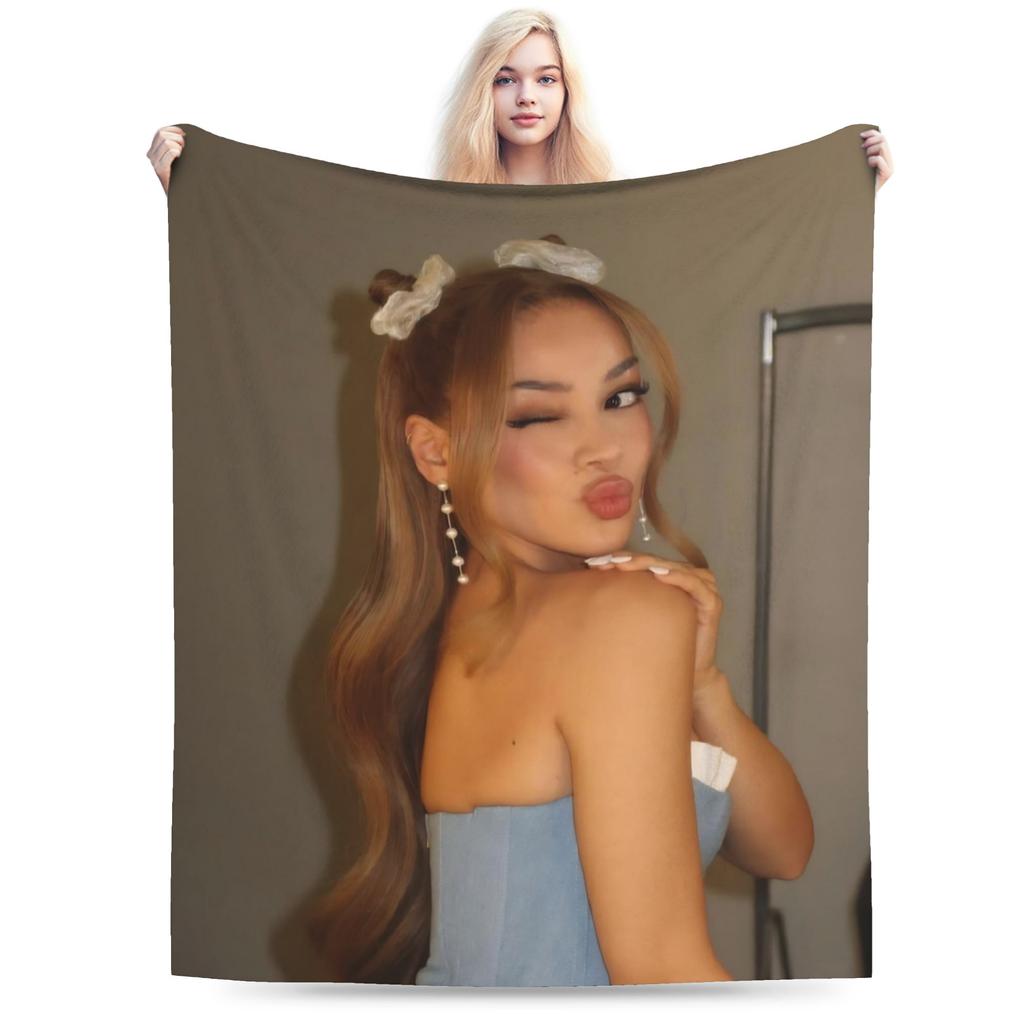 New Arrival Ayliva Singer Tour 2025 Blankets Lightweight Thin Flannel Cozy Throw Blankets Machine Washable
