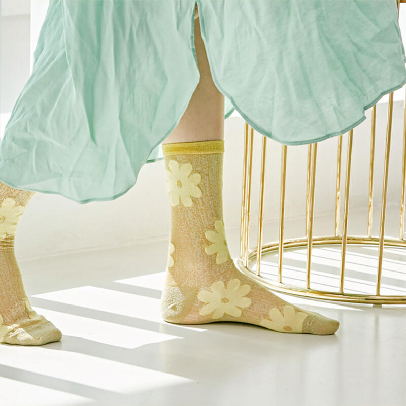Прозрачные блестящие носки с цветочным узором fashion socks rssw026
