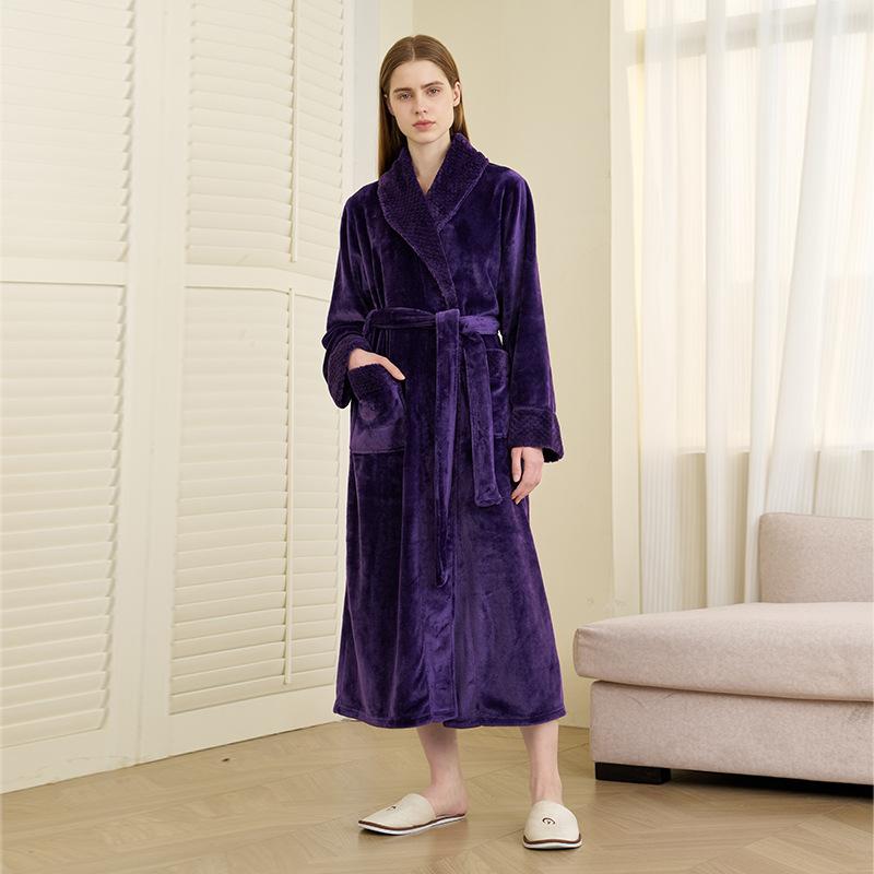 Men's Winter Shawl Collar Plush Fleece Bathrobe Soft Warm Long Sleeve Robe with Pockets Spa Robes for Men Comfortable Fluffy Homewear Sleepwear
