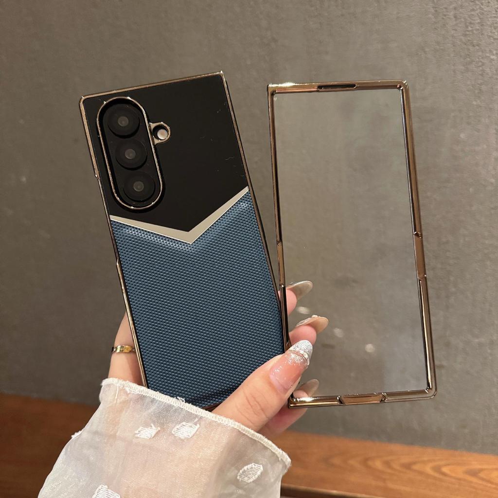Премиальный чехол из муссовой кожи со встроенной пленкой для Samsung Z-Fold 7/6/5