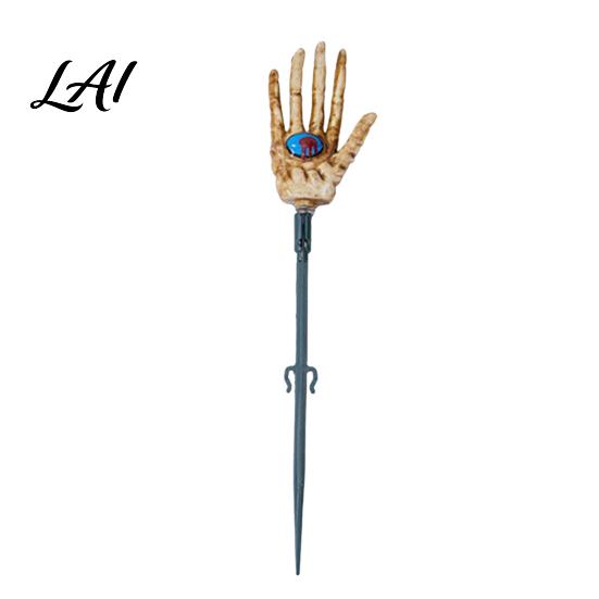 Solar Powered Decorative Lamp Halloween Skeleton Hand Light Spooky Ghost Hands with 20/30 LEDs Stake Lights for Outdoor Garden Yard Lawn Pathway
