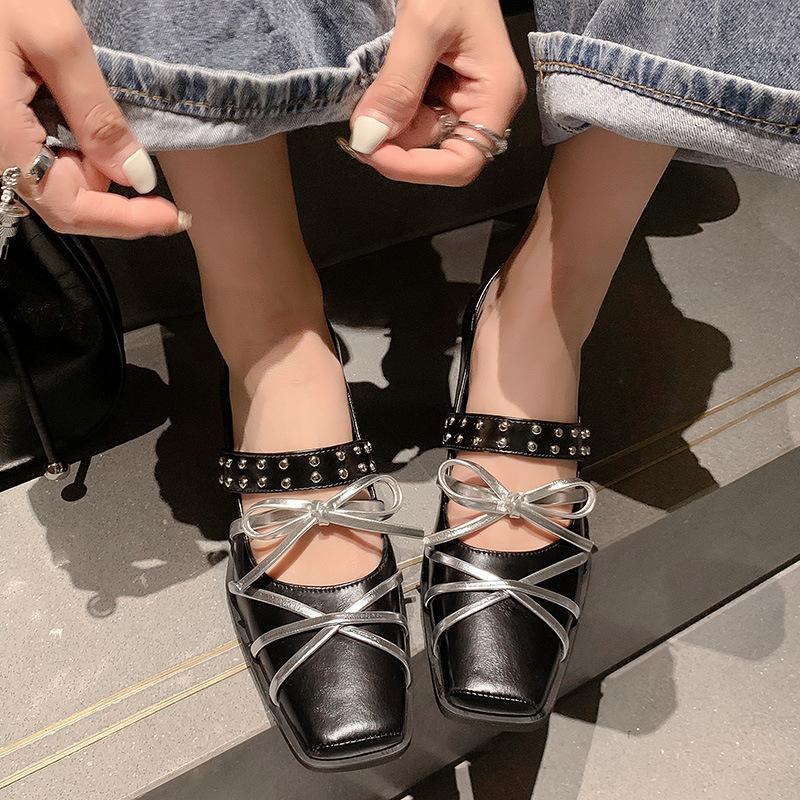 Sweet and Cool Mary Jane Small Leather Shoes Women's 2024 New Design Sense Niche Bow Silver Square Head Thick Heel Single Shoes