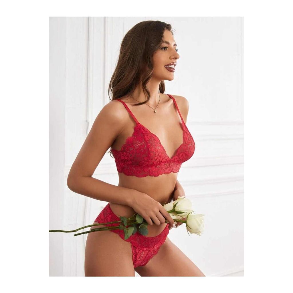 Женский белый кружевной бюстгальтер с трусиками