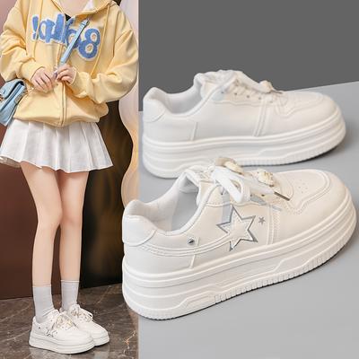 Модные женские кроссовки в стиле кампуса для девочек, милые, сладкие и универсальные розовые туфли на платформе 2024 года, новый стиль