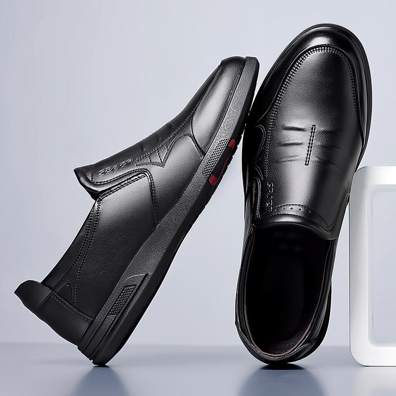 Мужские туфли для вождения из коровьей кожи весна-осень, модные повседневные мужские мокасины с мягкой подошвой, дизайнерские черные британские мужские кожаные туфли