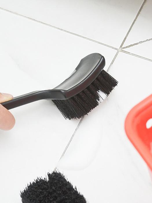 briskstyle black bathroom multipurpose brush