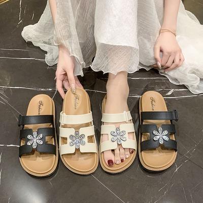 Женская обувь – Сандалии