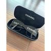 Б/у солнцезащитные очки CHANEL черные с логотипом