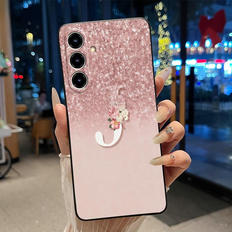 Чехол для ZTE Blade V80 Max/Nubia V80 Max, Желейно-черный, Защита от царапин, Мягкий корпус, Красивая первая буква с цветочным узором, Чехол