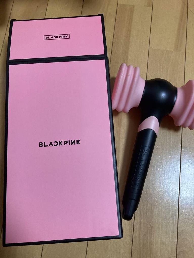 [USED] Bonus Trading Card Case Included! Official BLACKPINK Light Stick Ver. 2 with Batteries Included