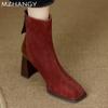 Женские замшевые ботильоны с квадратным носком, элегантные туфли на высоком каблуке, женская обувь 2025 года, зимнее платье, новые туфли-лодочки, мотоциклетные ботинки, женские ботинки