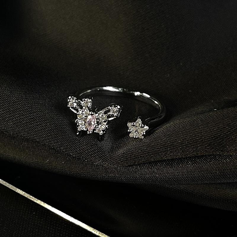 Сладкое и прохладное розовое циркониевое кольцо-бабочка с открытым дизайном для женщин, нишевый дизайн, модная индивидуальность, продвинутое чувство, кольцо на указательный палец