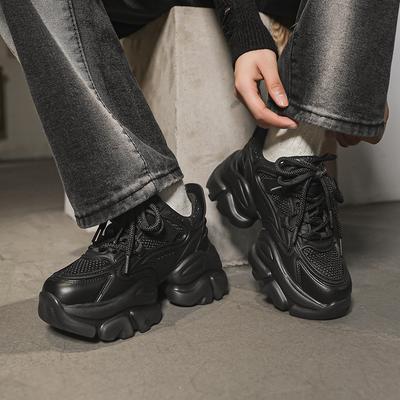 Женская обувь – Кроссовки