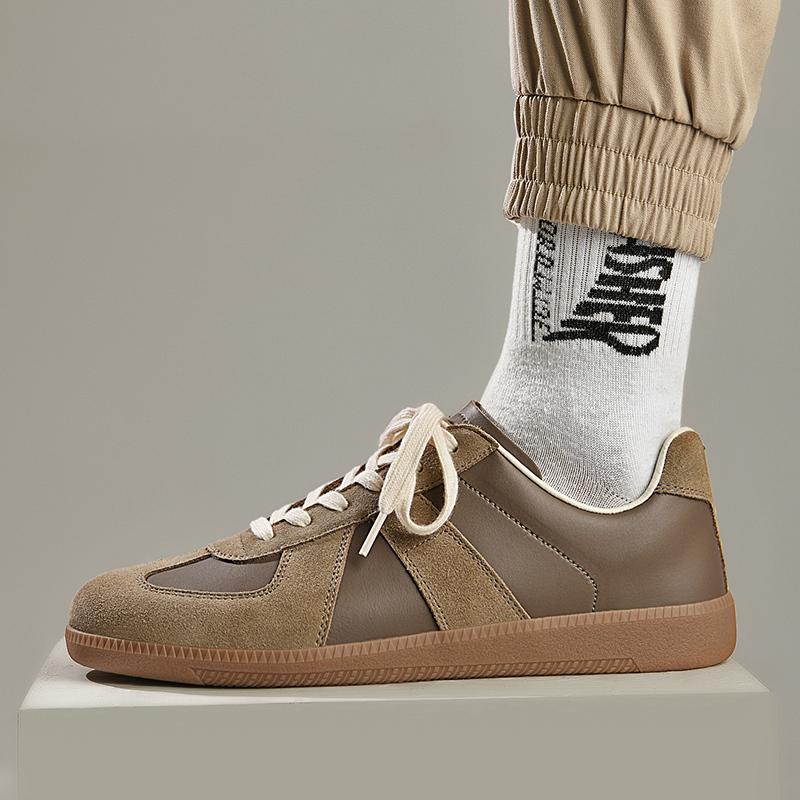 Fashion Leisure Walk Tenis Masculino Trainers Fashion Leather Men's Casual Shoes Lace Up Simple Vulcanize Shoes Outdoor Male Sneakers