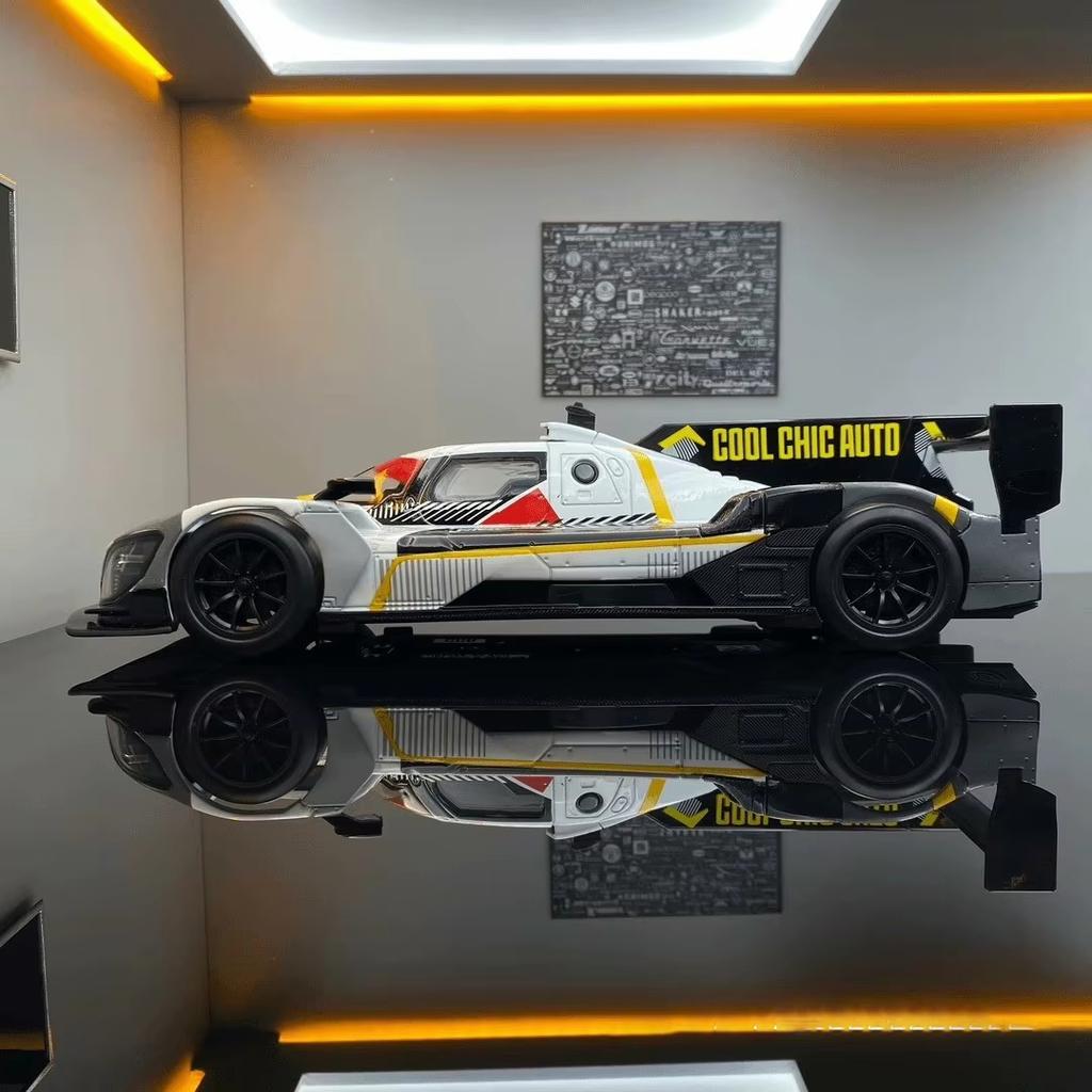 Новый 1:24 BMW M Hybrid V8 Super Racing Модель легкосплавного автомобиля со звуком и светом Инерционный механизм Детская коллекция игрушек Подарок на день рождения для мальчиков Модные украшения