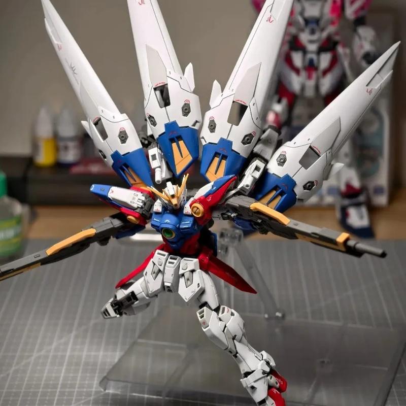 RG 1/144 Трансформируемый Wing Zero Набор для сборки Gunpla Модель Космического Мобильного Доспеха Фигурка Действия С Эффектом Свечения В Темноте Игрушка для Мальчиков Подарок