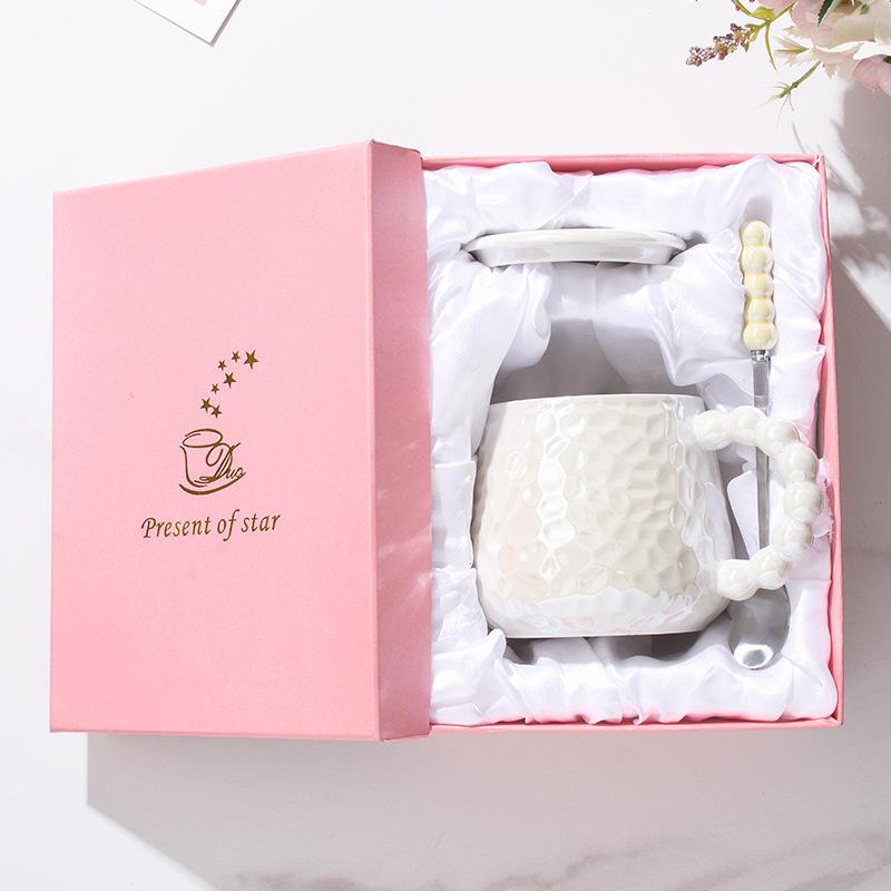 Ins Style Light Luxury Cup High Value Ceramic Mug Women with Lid Spoon Office Coffee Cup Couple Milk Cup