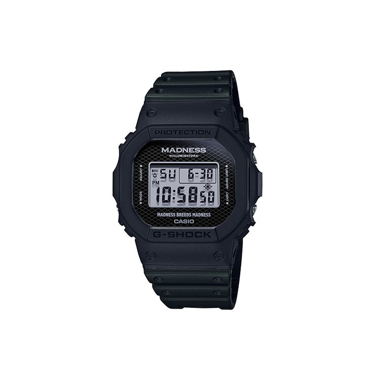 Casio G-Squad Series Madness Limited Edition Classic Fashion Trend Sports Waterproof Quartz Movement Resin Strap Men watches Black DW-5000MD-1