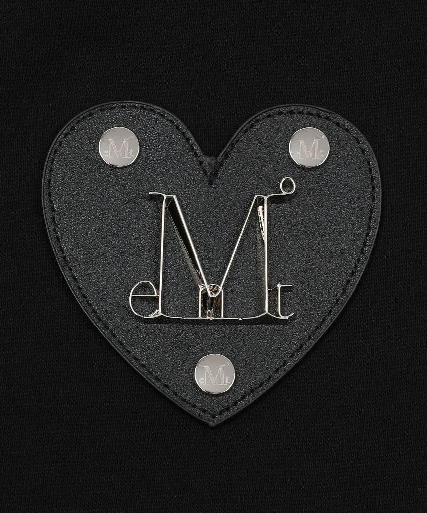 MUCENT Tire Metal Logo Heart Patch Off-Shoulder Zip-Up Sweatshirt (2 Colors)