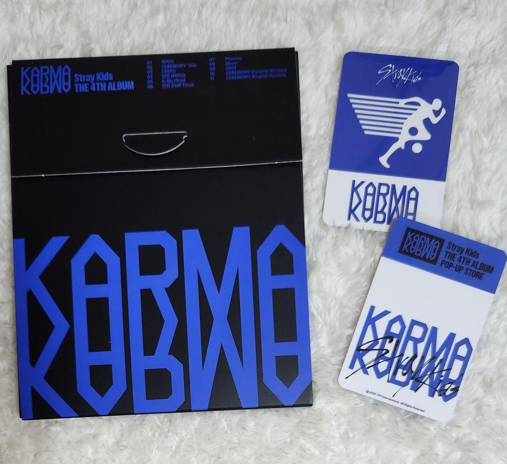 [USED] Straykids, KARMA, Bang Chan, pop-up unit