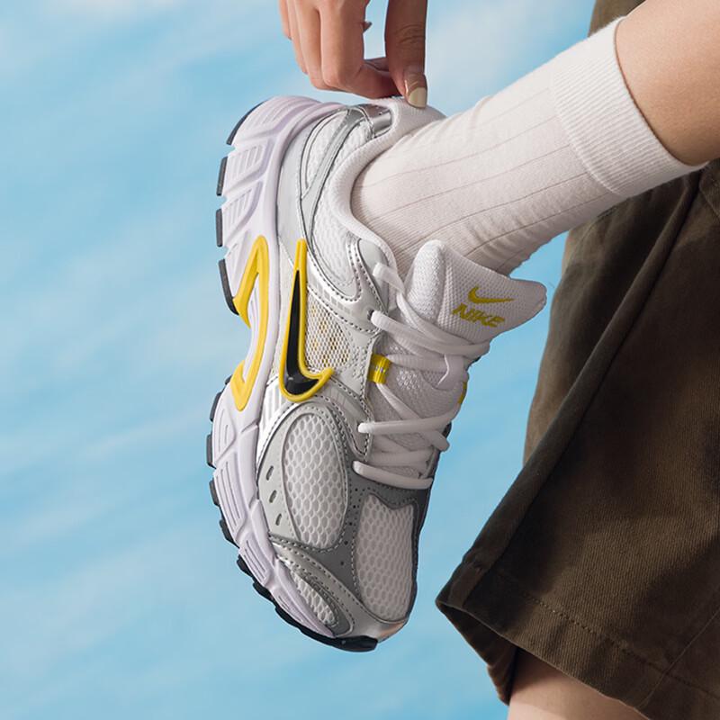 Nike Женская повседневная обувь серии V5 RNR