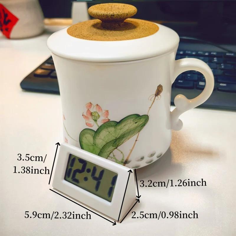 LR1130 Мини-настольные часы с батарейным питанием, дата, 12-часовой дисплей времени, портативные электронные настольные ЖК-часы для путешествий, автомобиля, спальни