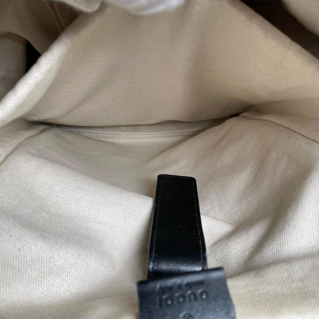 Gucci Рюкзак GG с тиснением Рюкзак · Daypack кожаный черный унисекс 625770 Б/у