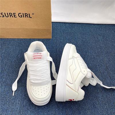 Ретро толстоподошвенные увеличивающие рост хлебные туфли женские приливные универсальные повседневные кеды маленькие белые туфли