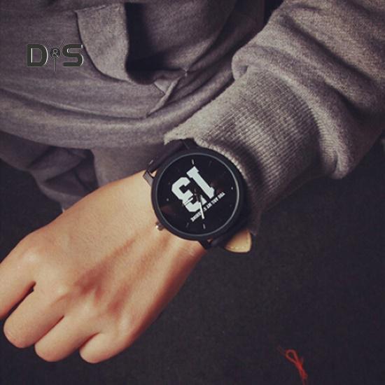 Унисекс Кварцевые наручные часы с номером на циферблате из искусственной кожи для пар