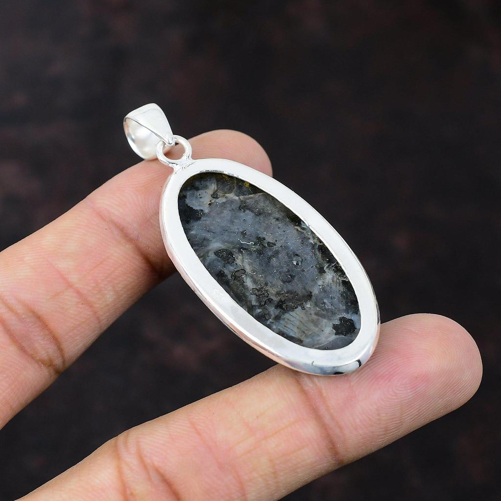 Ларвикитовый кулон Красивые ювелирные изделия Подвеска из стерлингового серебра 925 пробы Ювелирные изделия из натурального драгоценного камня Подвеска ручной работы Подарок для друга Ювелирные изделия из камня