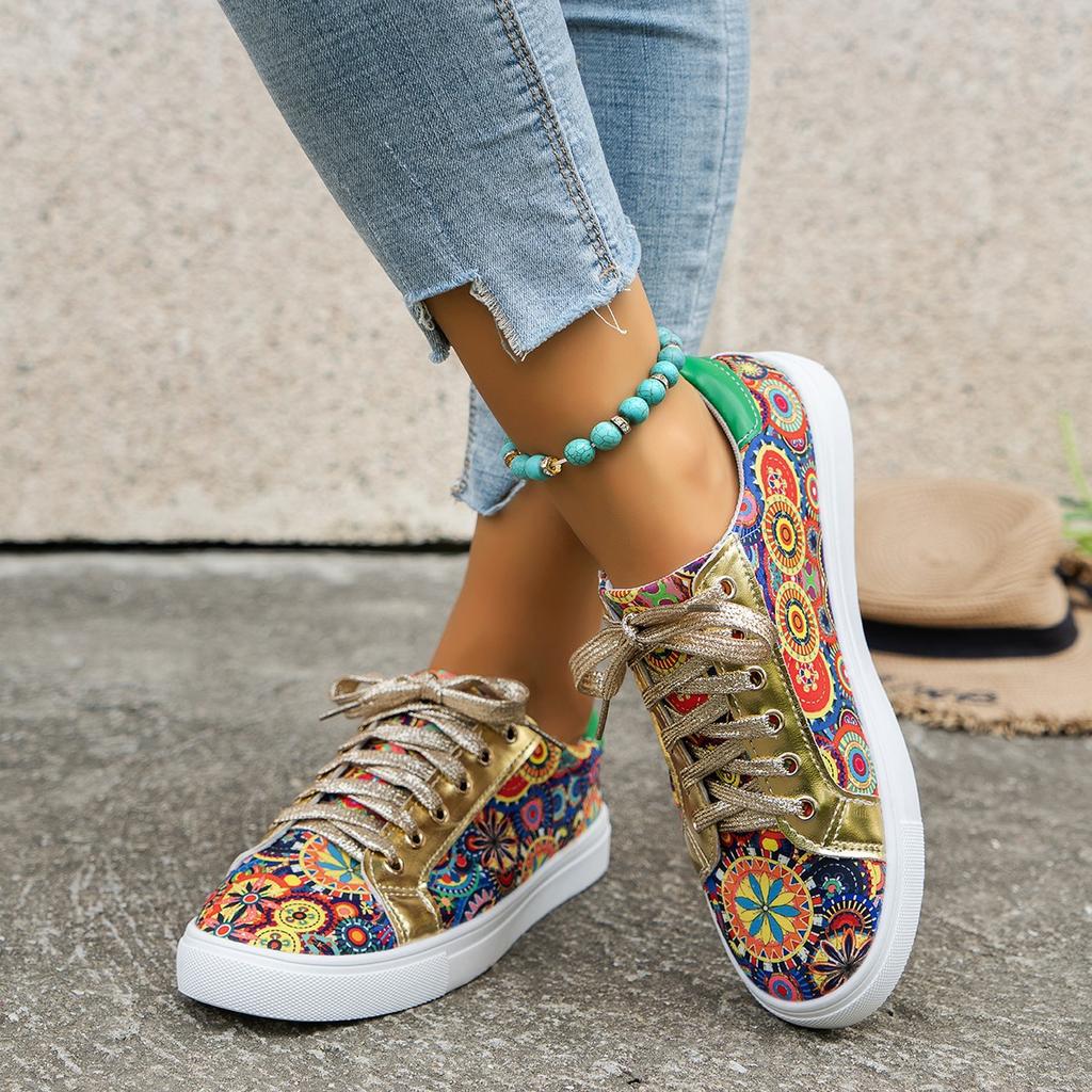 Women Sports Shoes Classic Fashion Embroidery Printing Style Breathable Canvas Sneakers Women Casual Comfortable Shoes for Women
