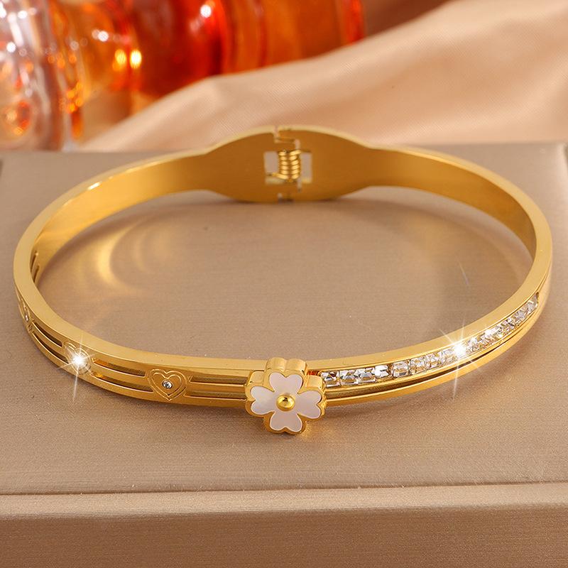 Four-leaf Clover Women's Simple High-end Open Versatile Bracelet Bracelet