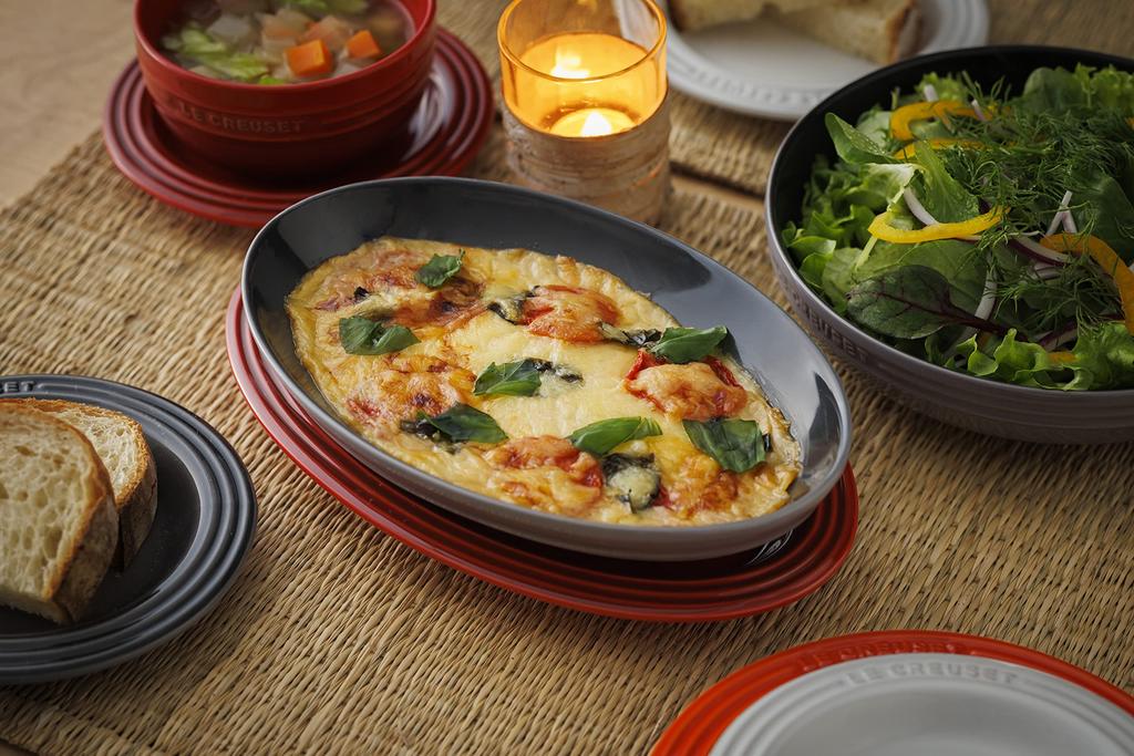 Овальное глубокое блюдо Le Creuset 23 см, Белое, Термостойкое, Подходит для микроволновой печи, духовки и посудомоечной машины, Подходит для запекания, гратена, карри и пасты