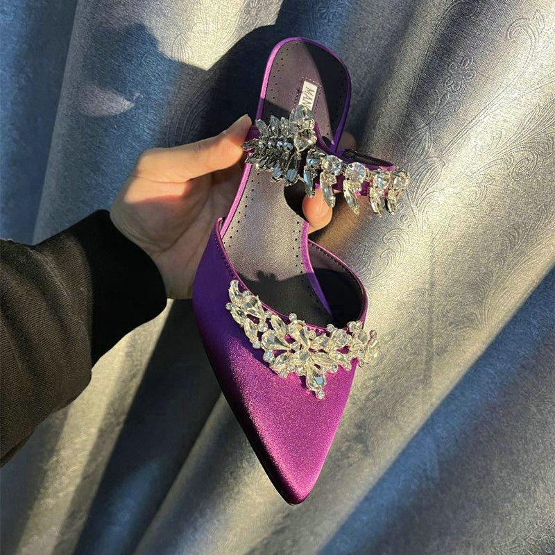 Высокая мода! Французские остроносые плоские сандалии со стразами, богиня, нишевый дизайн, чувство стиля, высокий каблук, полубосоножки