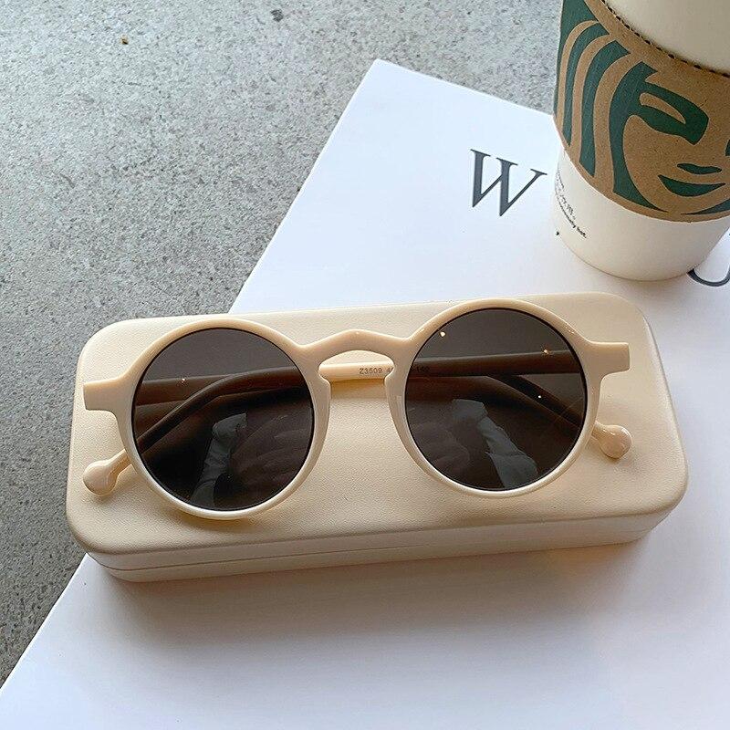 Kottdo Fashion Sunglasses Round Women Sunglasses Retro Men Outdoor Sunglasses Plastic