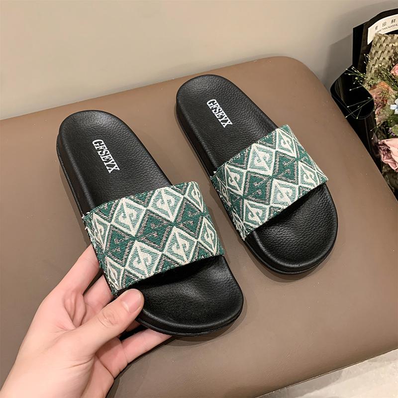 35-44 размеры женская обувь лето новая шлепанцы на одном слове женские для улицы удобная толстая подошва простые сандалии шлепки