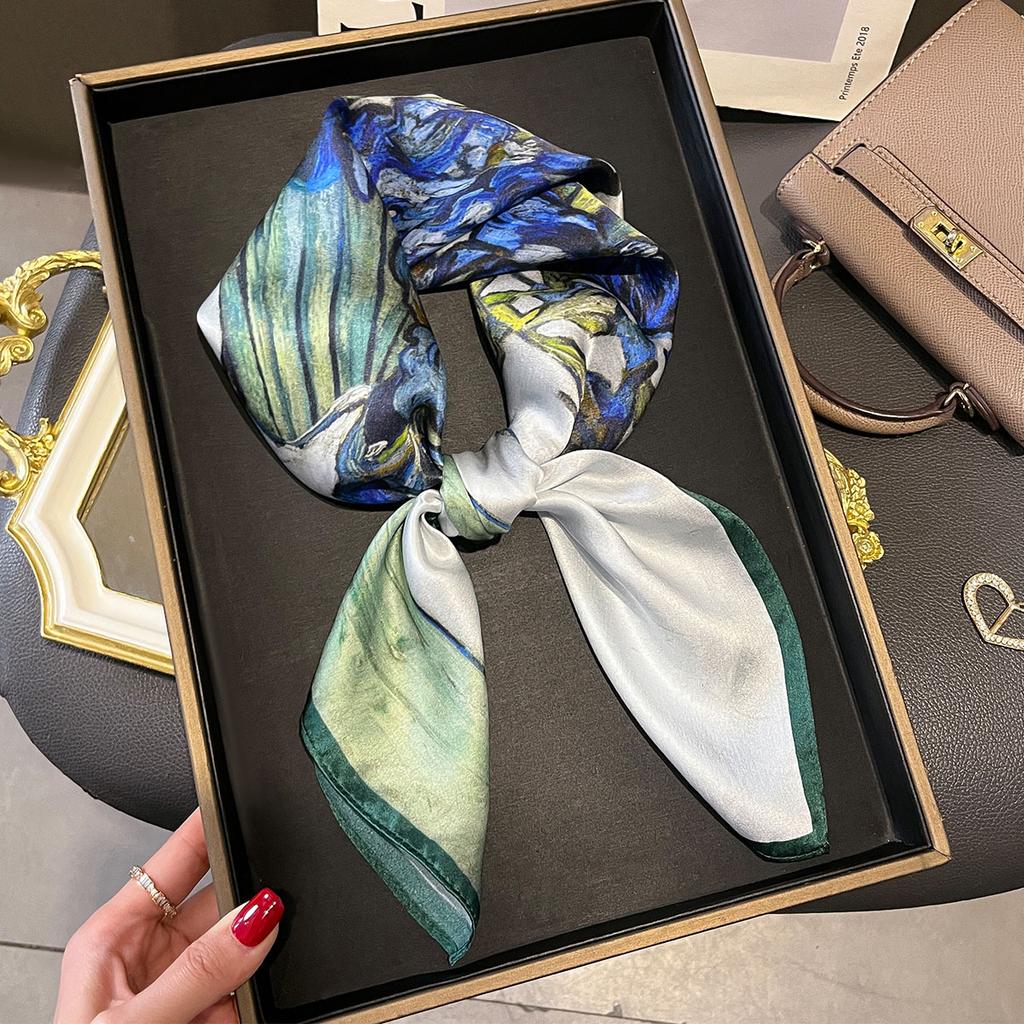 Luxury  Women Mulberry Silk Scarf Fashion Pattern Design Square Scarves Bandanna Wraps Decoration Hairband